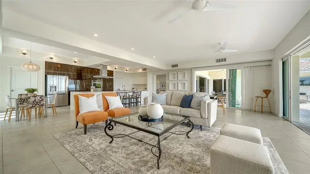 $3,950,000 | 404 South Shore Drive, Sarasota, FL 34234