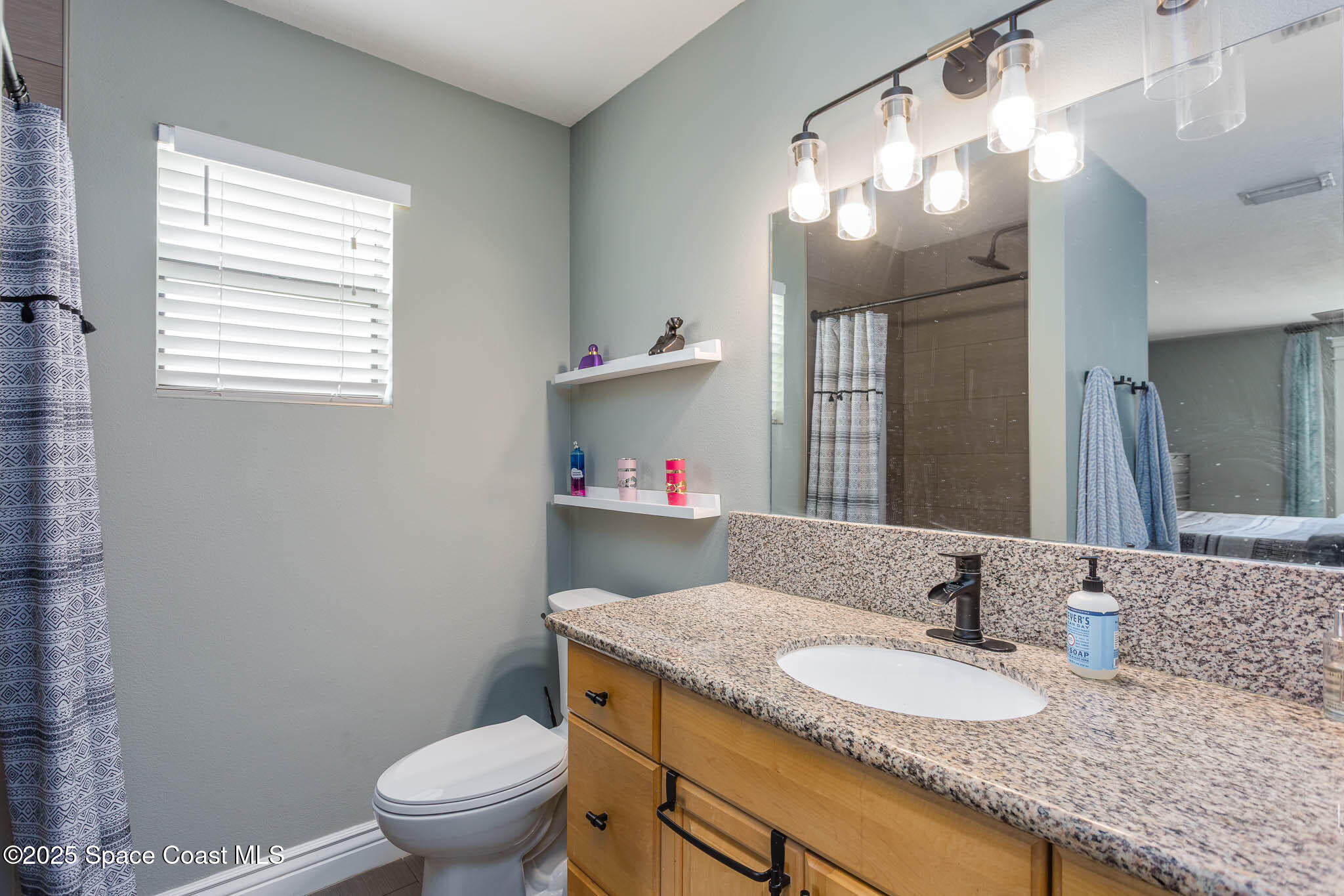 391 Abello Road Southeast Palm Bay, FL 32909 - Photo 13 of 30 391 Abello Rd (25 of 33)