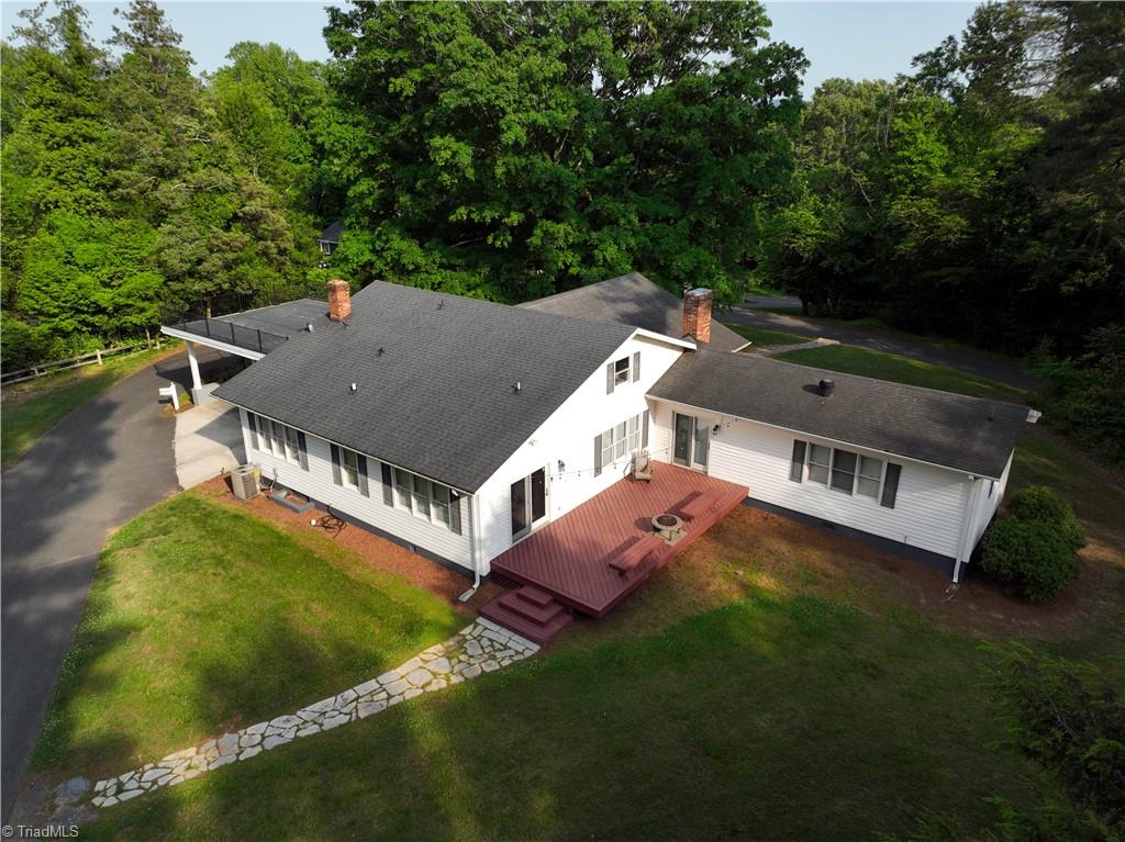 805 East Country Club Road Mount Airy, NC 27030 - Photo 39 of 42 Gallery Image 39