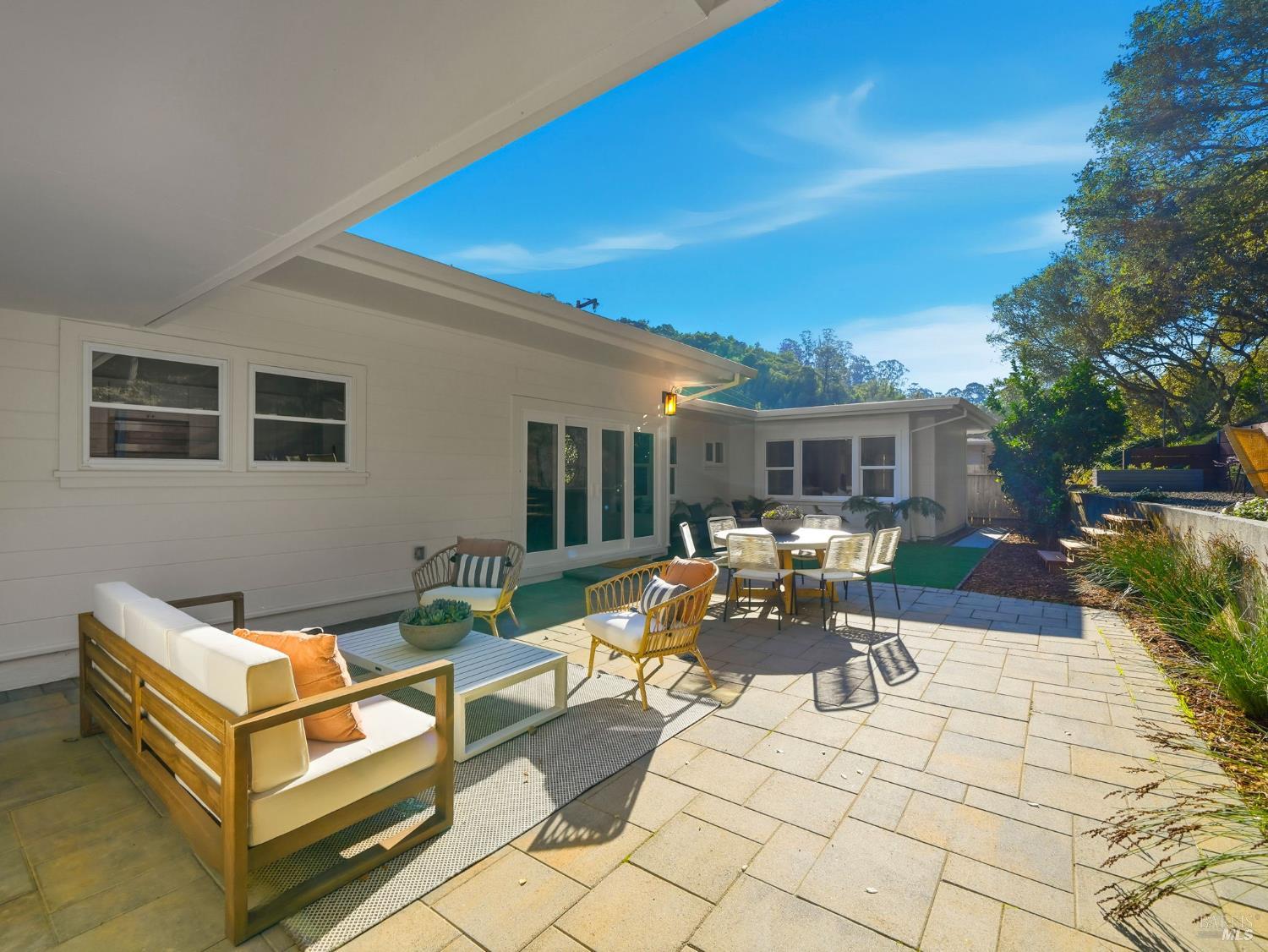 37 Convent Court San Rafael, CA 94901 - Photo 17 of 29