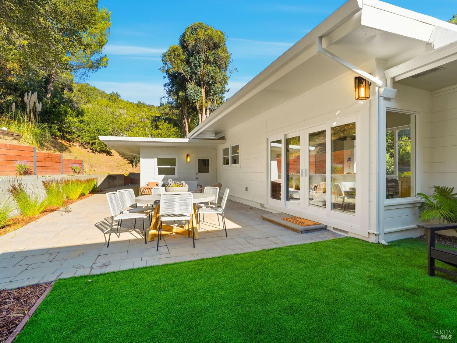 37 Convent Court San Rafael, CA 94901 - Photo 22 of 29