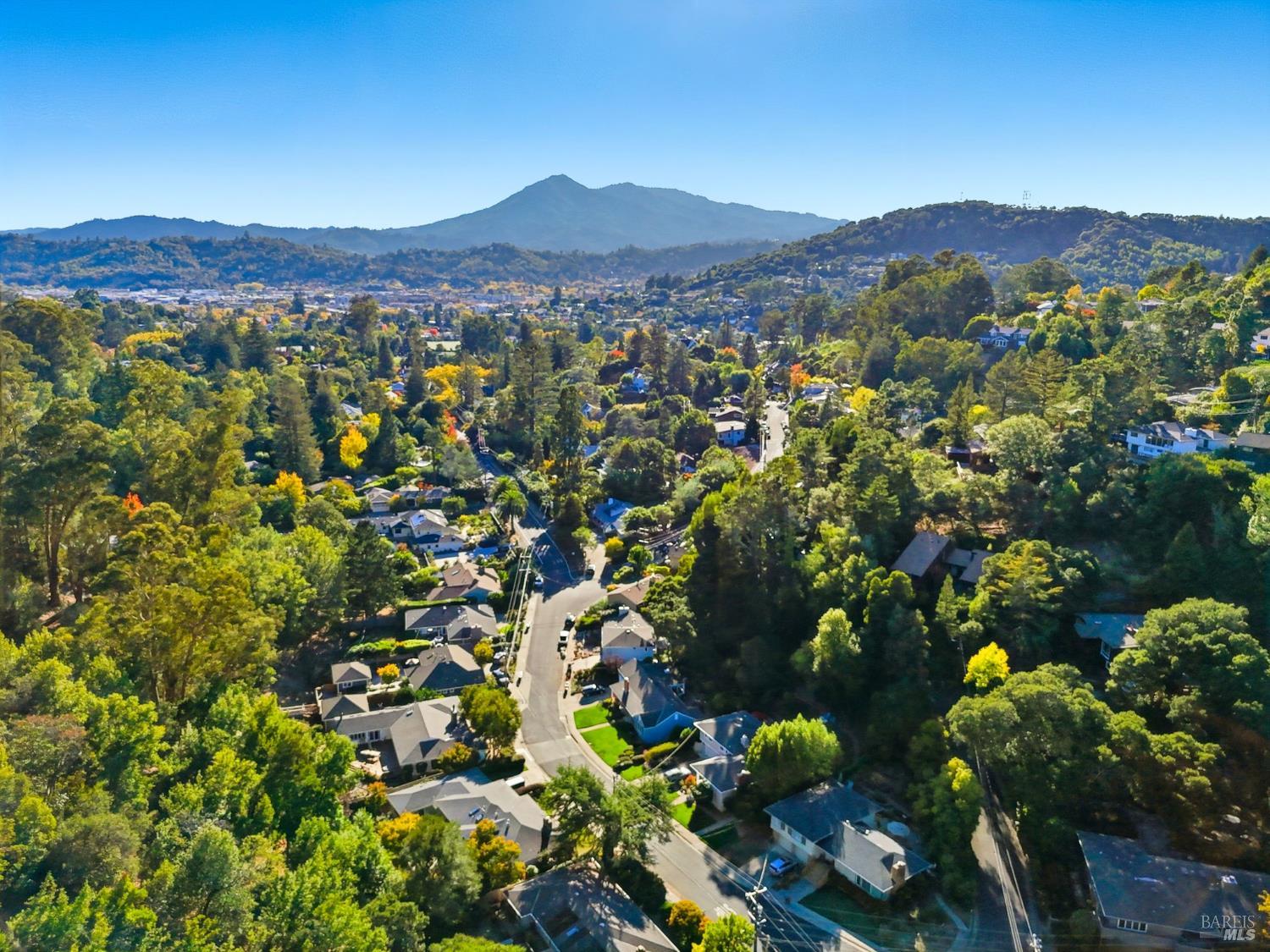 37 Convent Court San Rafael, CA 94901 - Photo 26 of 29