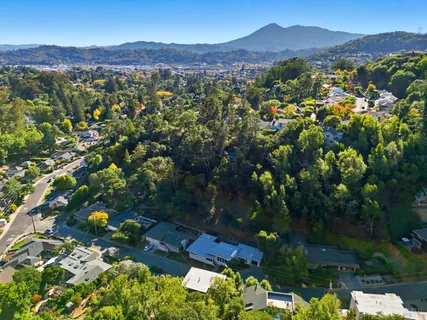 $1,880,000 | 37 Convent Court, San Rafael, CA 94901