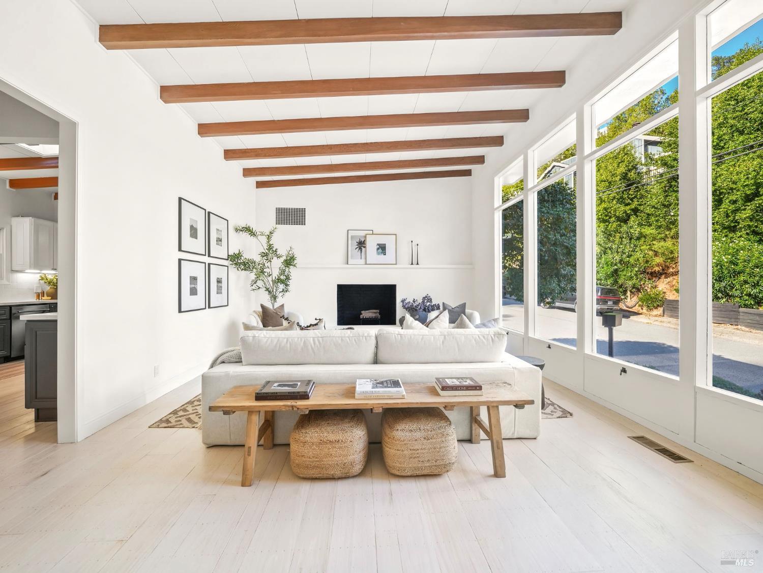 37 Convent Court San Rafael, CA 94901 - Photo 5 of 29