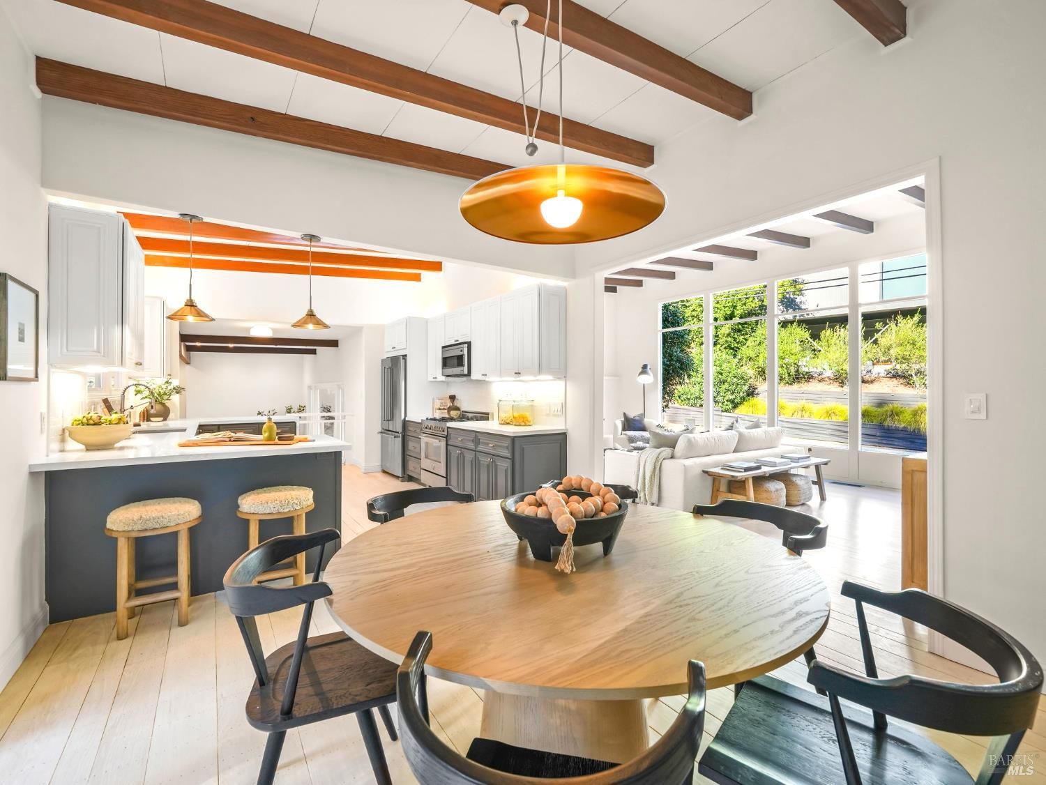 37 Convent Court San Rafael, CA 94901 - Photo 7 of 29