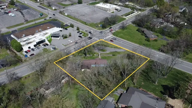 $695,000 | 1201 South Graycroft Avenue, Madison, TN 37115