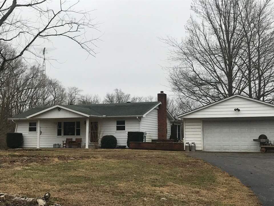 460 Mahan Road Mitchell, IN 47446 - Photo 3 of 25