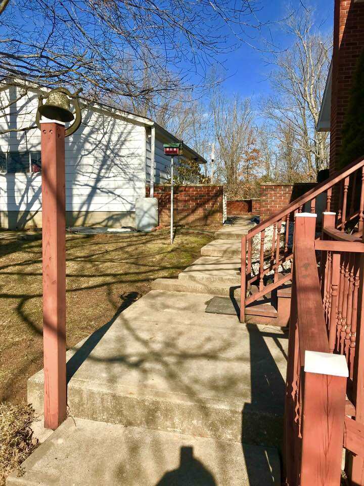 460 Mahan Road Mitchell, IN 47446 - Photo 4 of 25