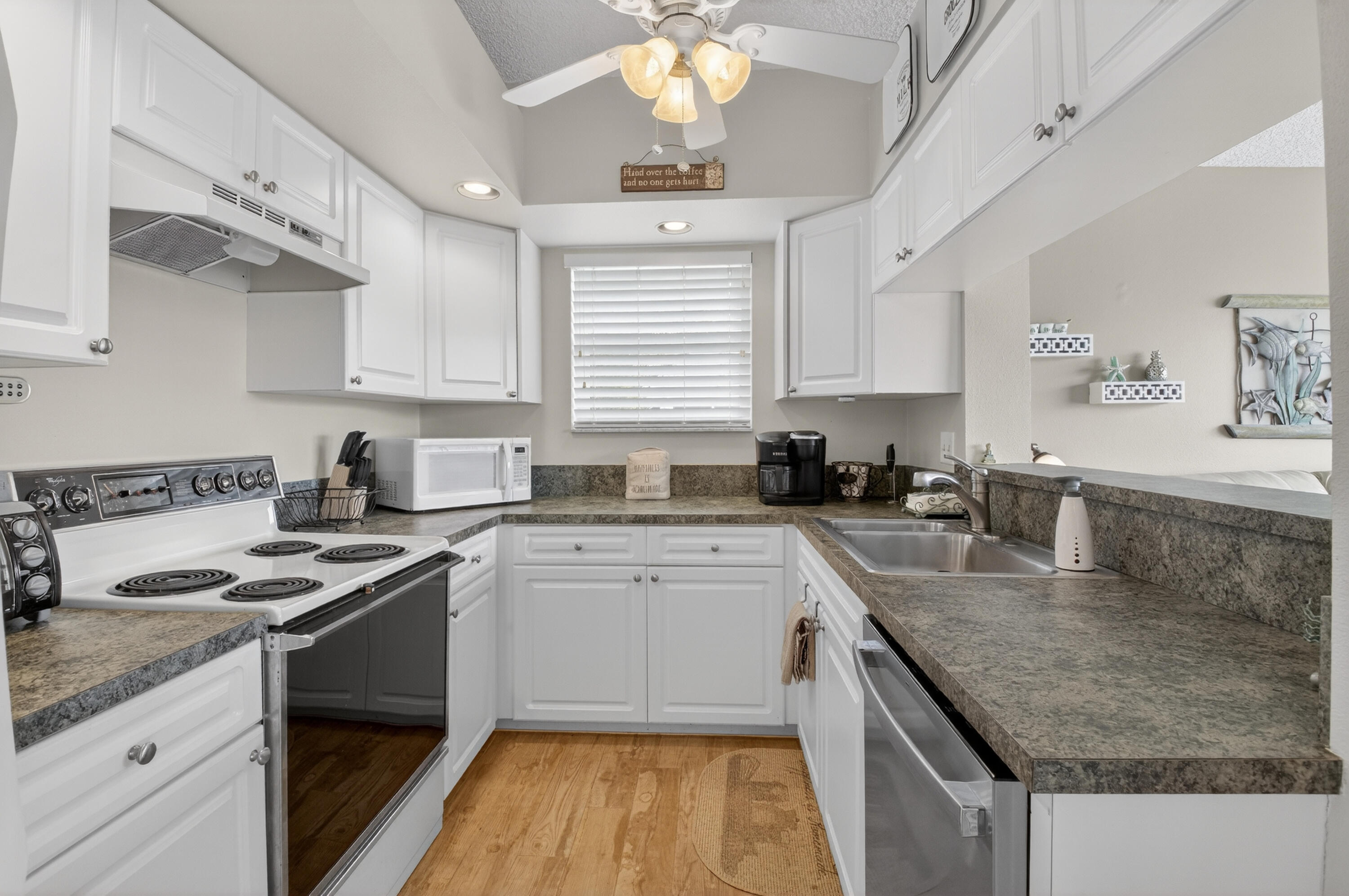 18290 Covina Way, Unit A Boca Raton, FL 33498 - Photo 15 of 69 DSC_1788