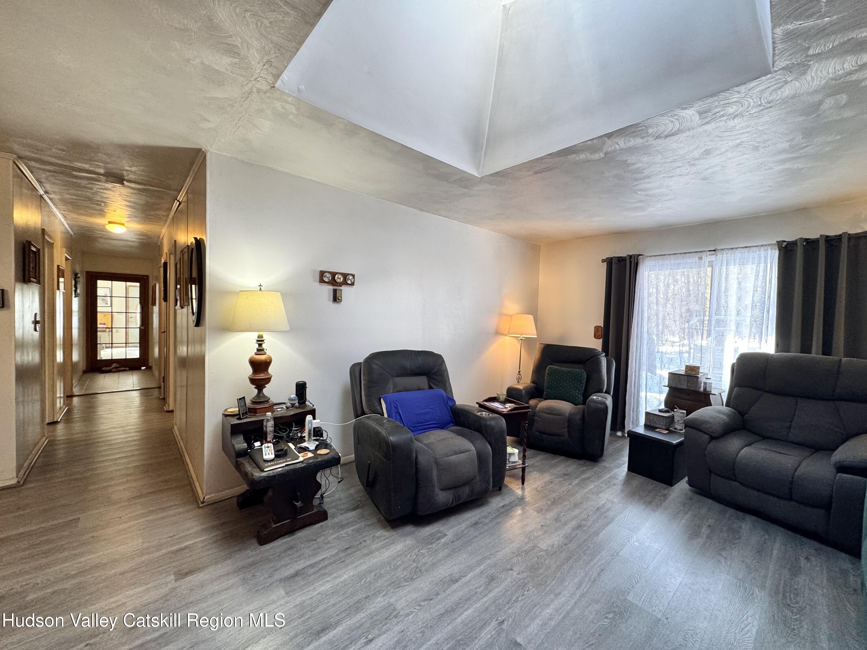 24 Palmer Road Catskill, NY 12414 - Photo 4 of 26 4