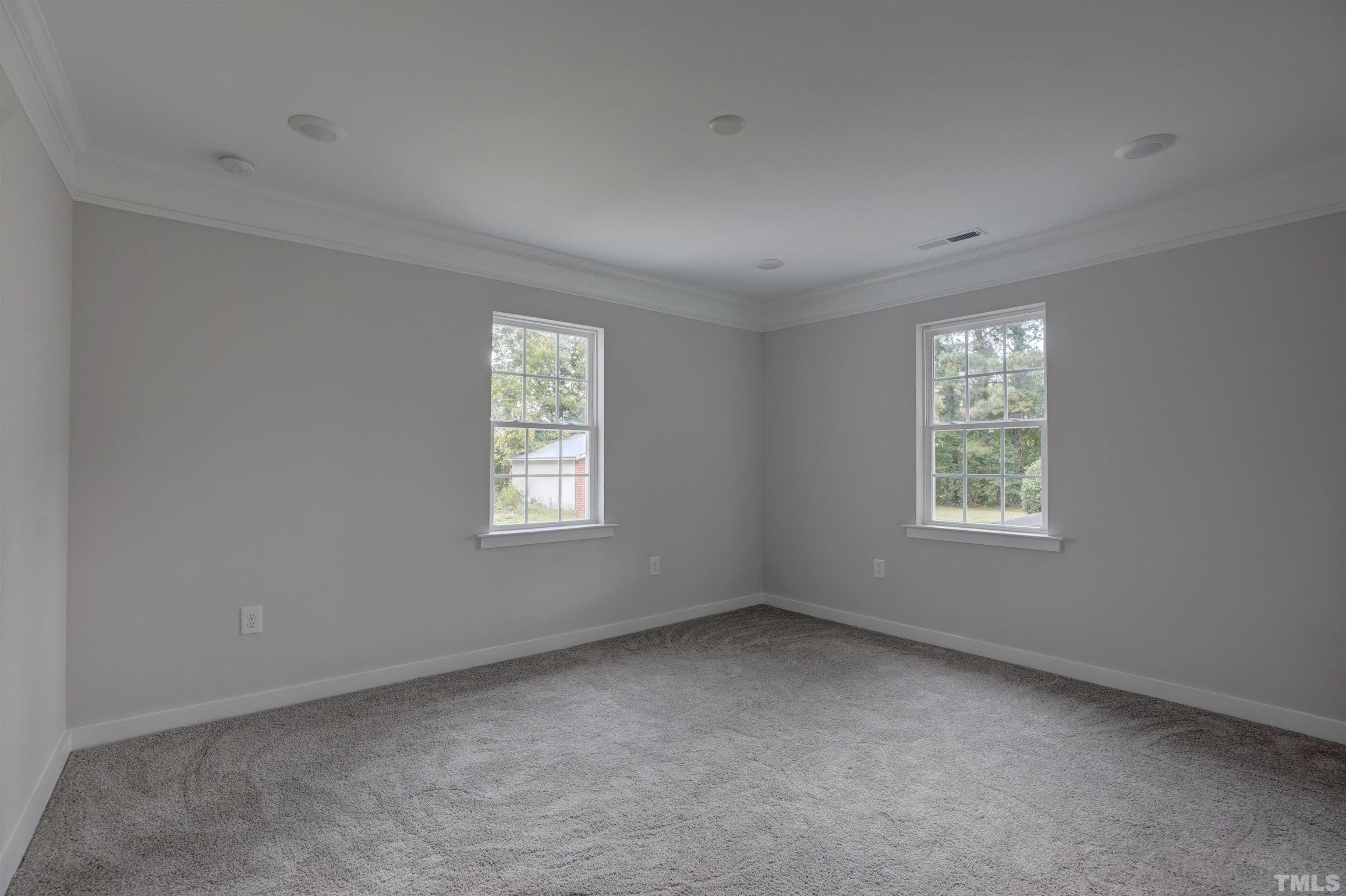 3014 Raleigh Road Henderson, NC 27537 - Photo 19 of 25 Gallery Image 19