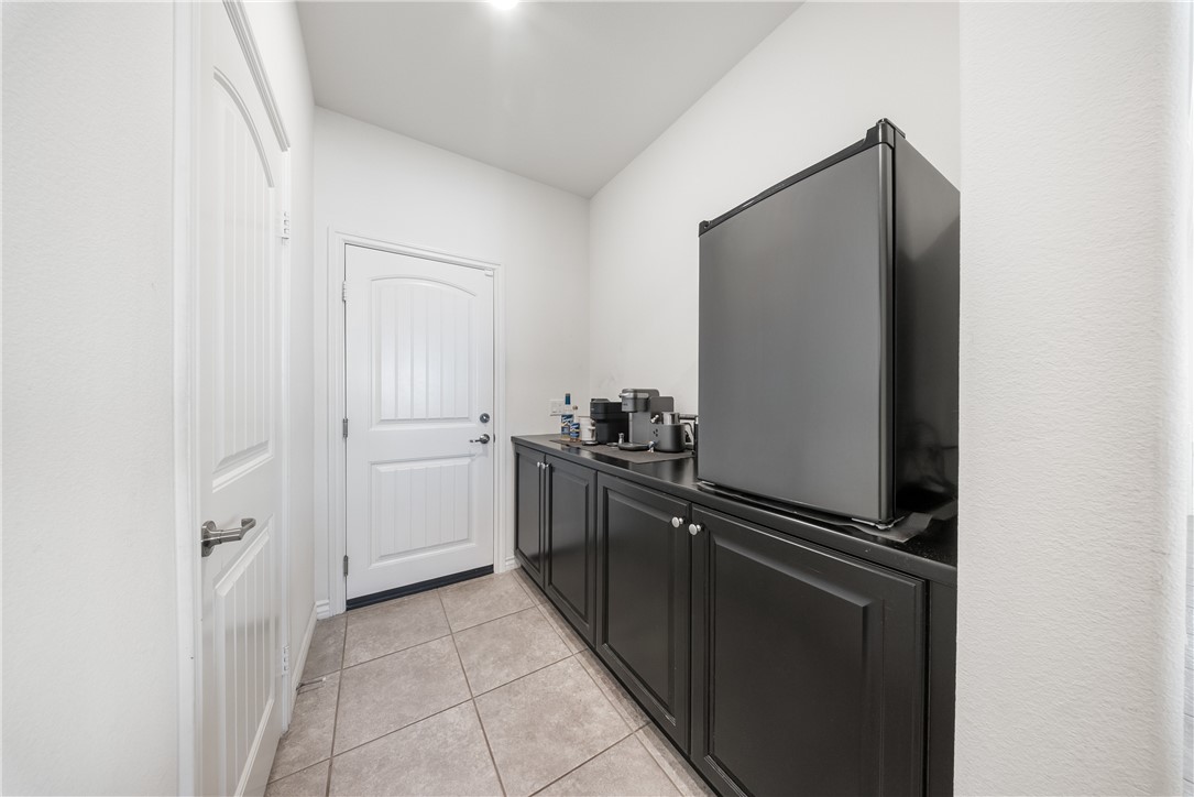 13862 Mardi Gras Lane Riverside, CA 92503 - Photo 27 of 68