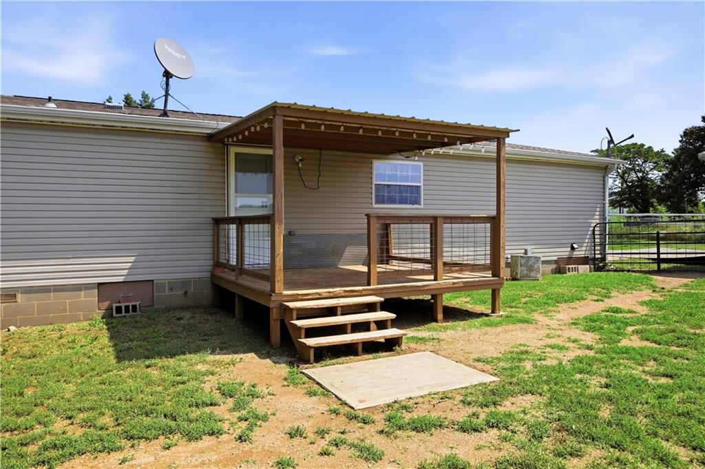7677 1000 Road Fredonia, KS 66736 - Photo 22 of 32