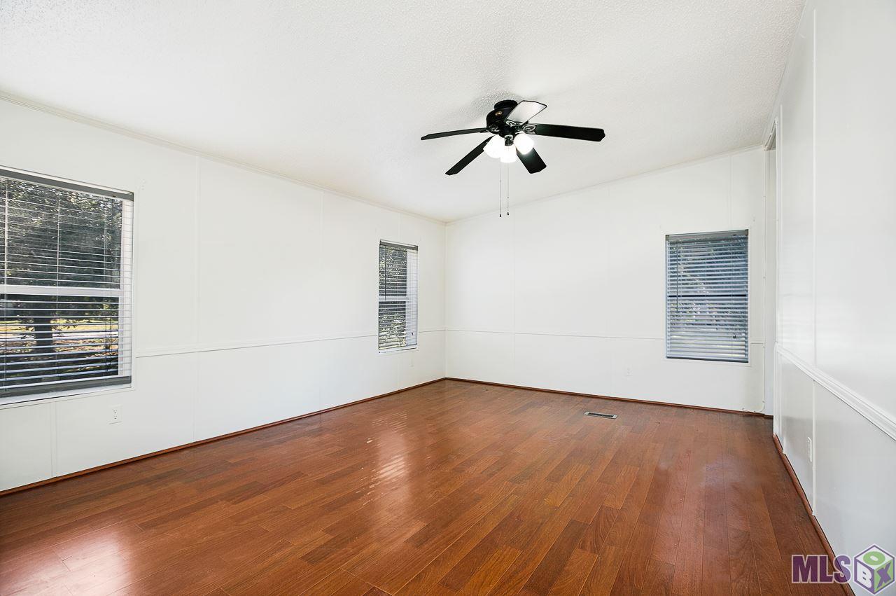 33909 Clinton Allen Road Denham Springs, LA 70706 - Photo 13 of 22 Master bedroom