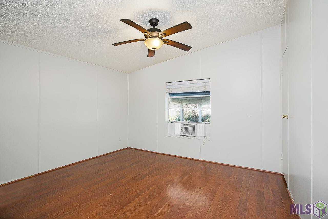 33909 Clinton Allen Road Denham Springs, LA 70706 - Photo 19 of 22 Additional bedroom