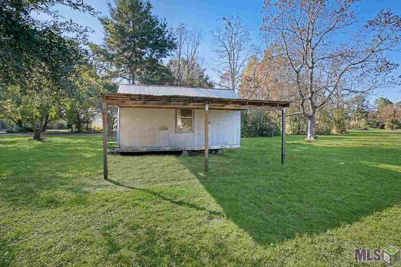 33909 Clinton Allen Road Denham Springs, LA 70706 - Photo 22 of 22 Storage shed