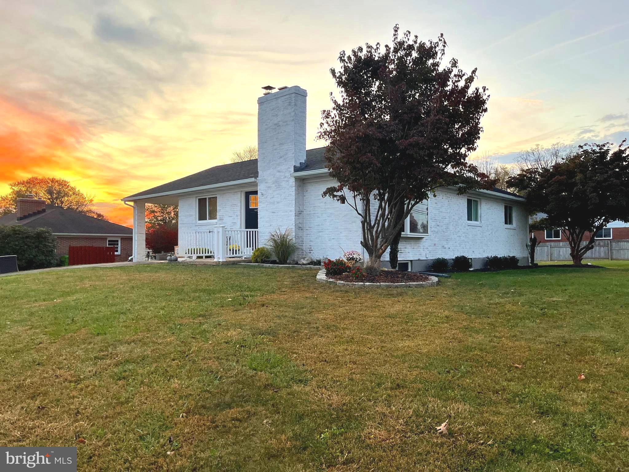 1522 Southview Road Bel Air, MD 21015 - Photo 4 of 42 Enjoy sunsets from your new home!