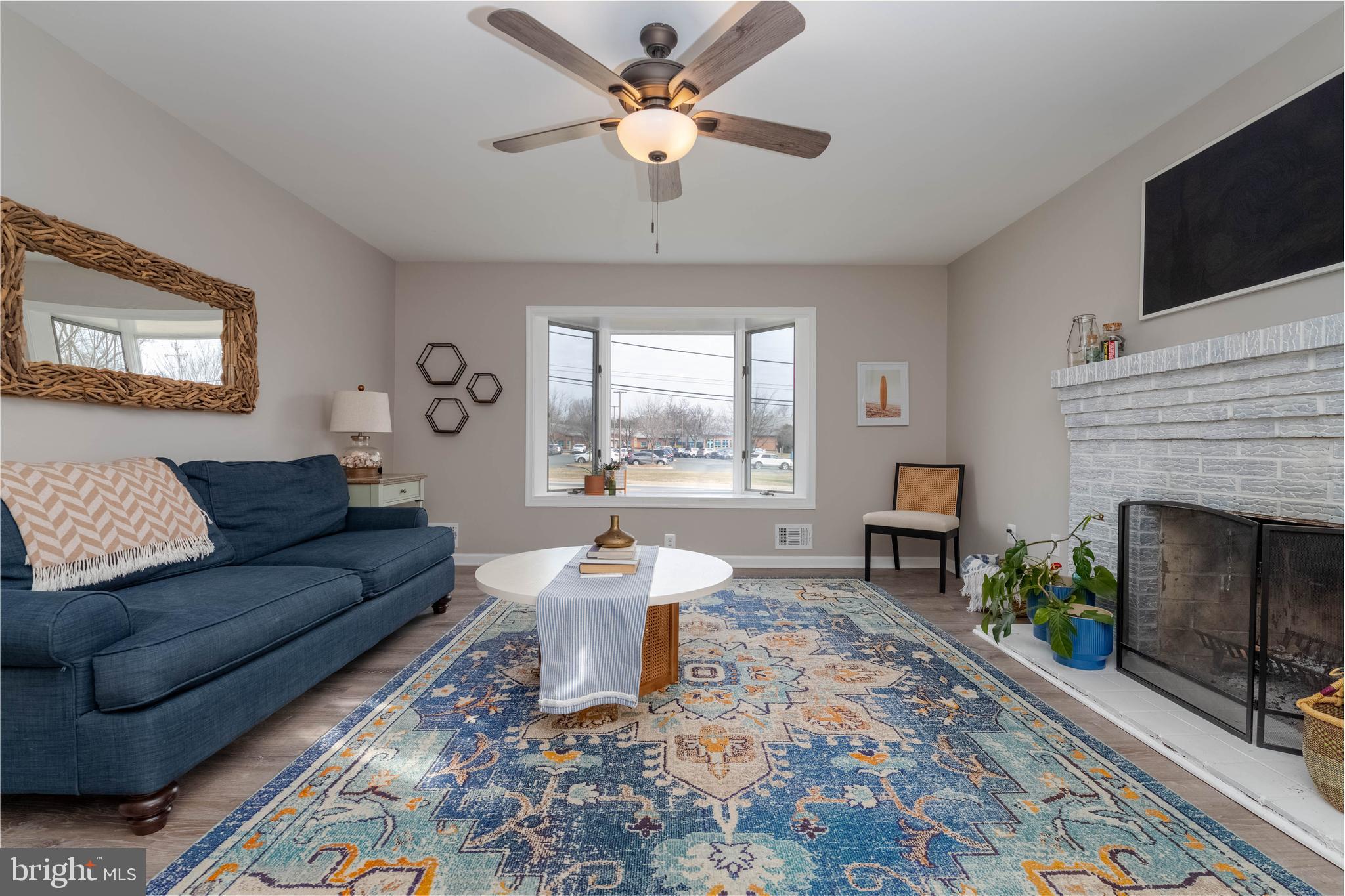 1522 Southview Road Bel Air, MD 21015 - Photo 7 of 42 Large main level living space.