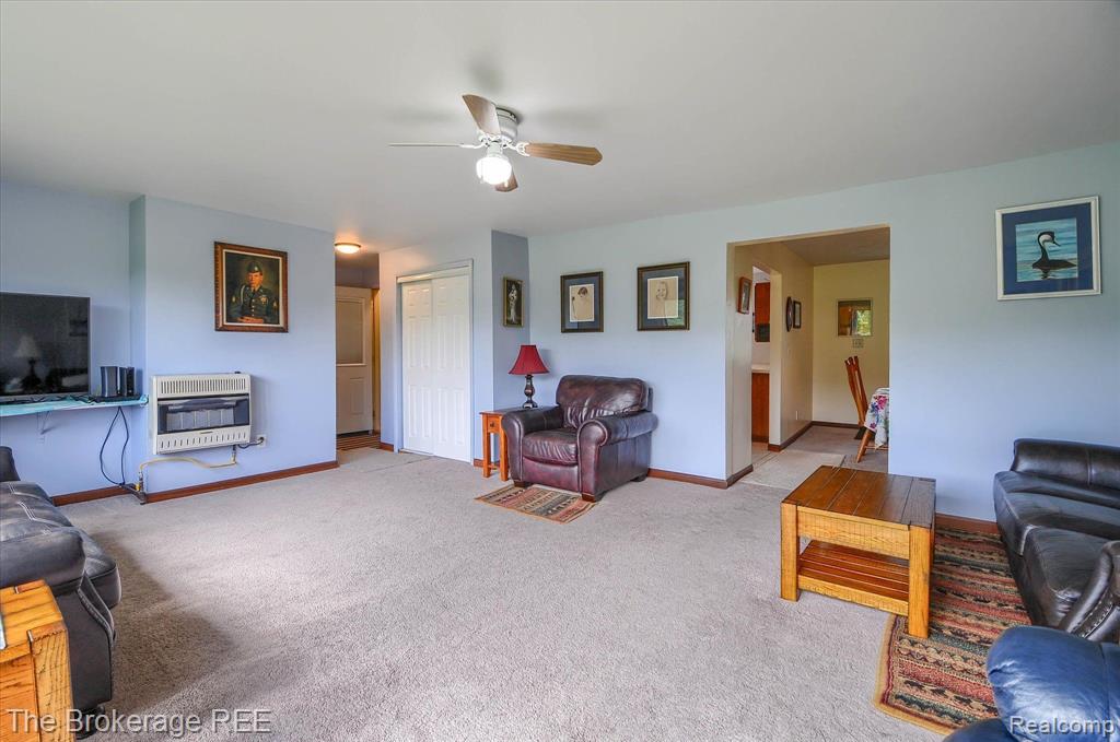 4077 Atlas Road Davison, MI 48423 - Photo 7 of 74