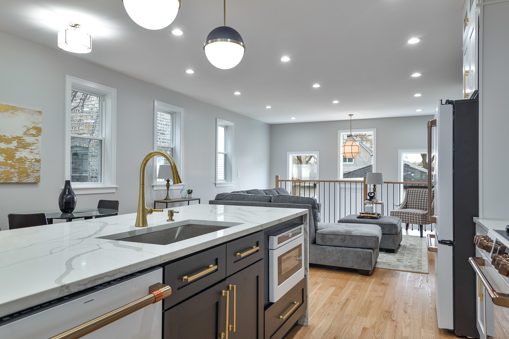 4602 North Springfield Avenue Chicago, IL 60625 - Photo 5 of 30