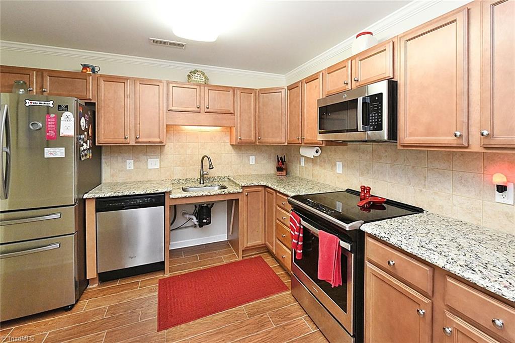 125 Brae Ridge Lane King, NC 27021 - Photo 10 of 24 Gallery Image 10