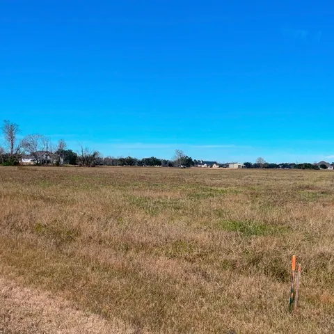 a view of an outdoor space