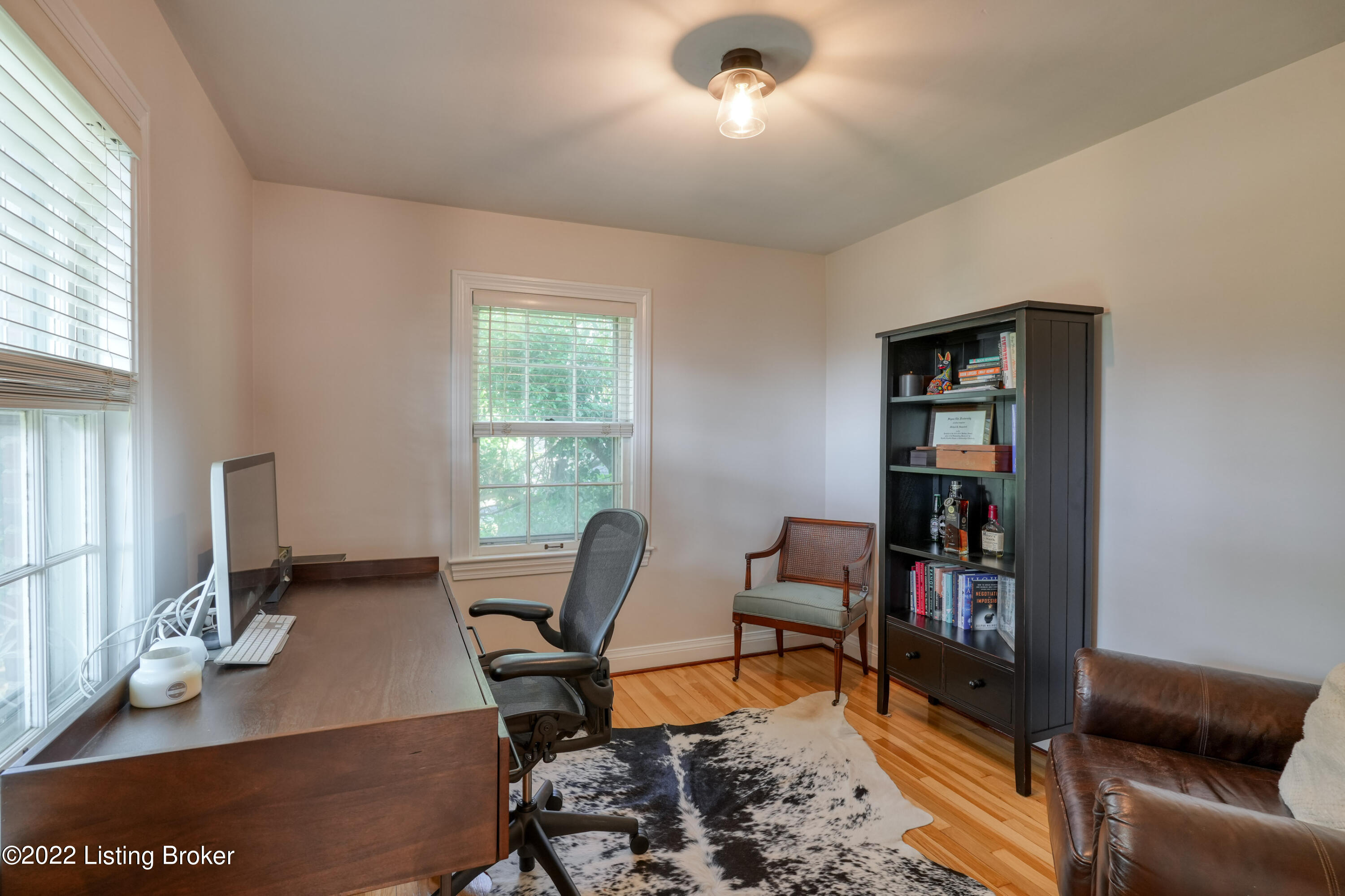 108 Gibson Road Louisville, KY 40207 - Photo 29 of 44 040 - 20210920 700066