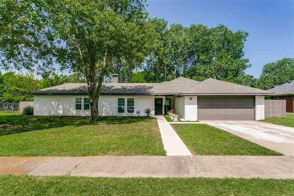 $370,000 | 6709 Abilene Drive, Sachse, TX 75048