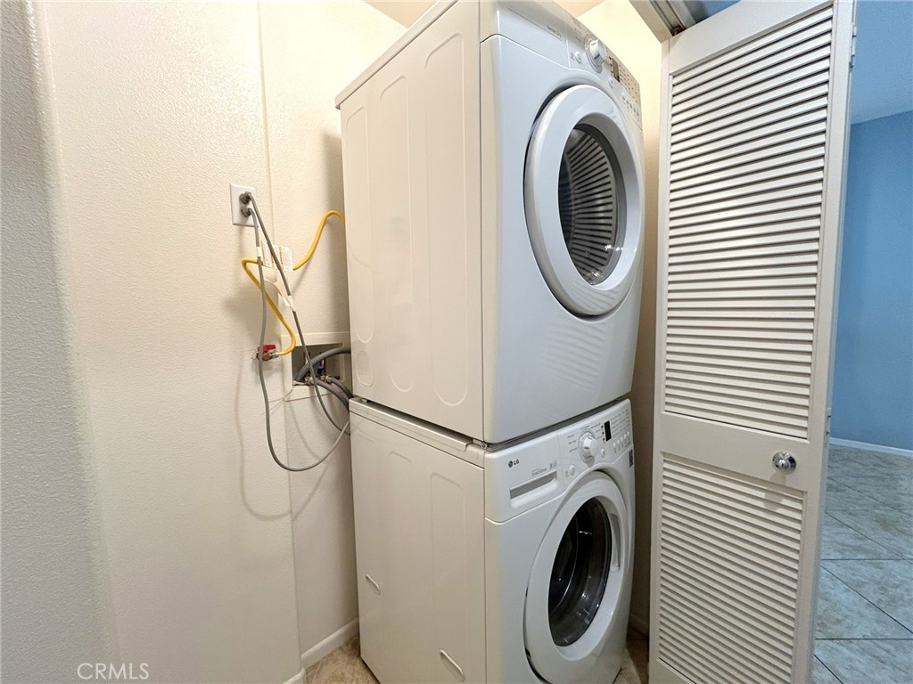 12447 Canal Drive, Unit 2 Rancho Cucamonga, CA 91739 - Photo 15 of 24