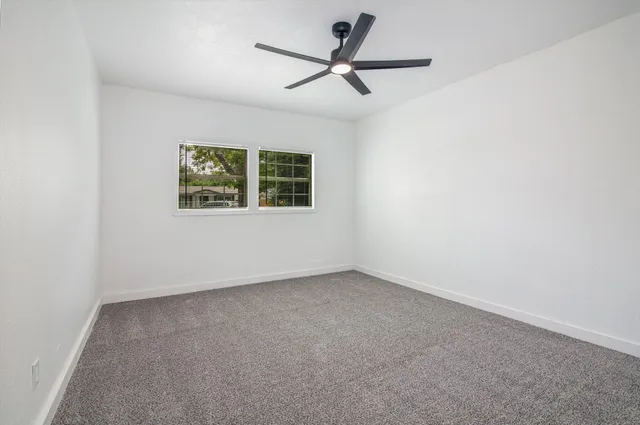 $229,900 | 2922 Knotty Oaks Trail, Houston, TX 77045