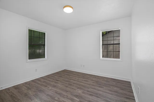 $229,900 | 2922 Knotty Oaks Trail, Houston, TX 77045