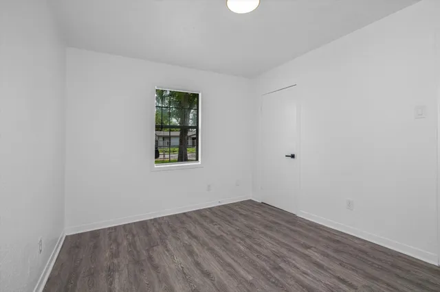 $229,900 | 2922 Knotty Oaks Trail, Houston, TX 77045