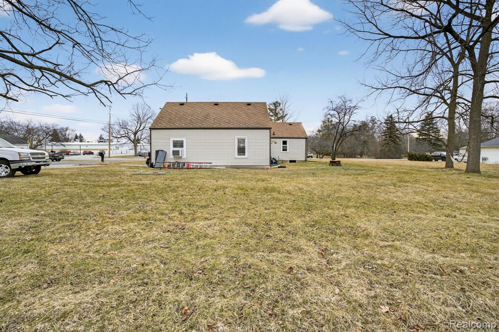 200 North River Road Saginaw, MI 48609 - Photo 46 of 50