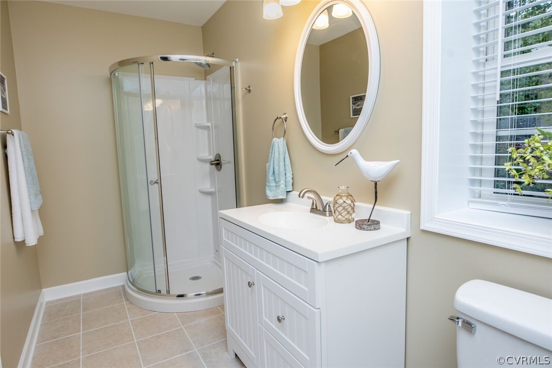4100 Fordham Road Chesterfield, VA 23236 - Photo 22 of 32 Large master bath in 2nd master suite.