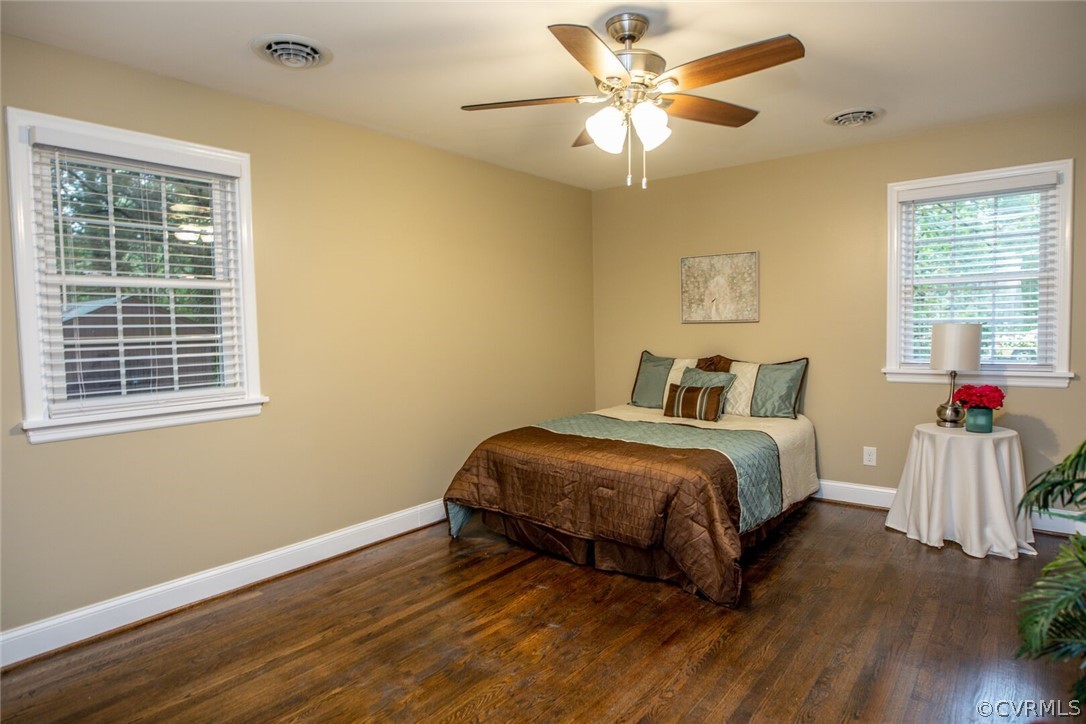 4100 Fordham Road Chesterfield, VA 23236 - Photo 23 of 32 Master bedroom with full bath.
