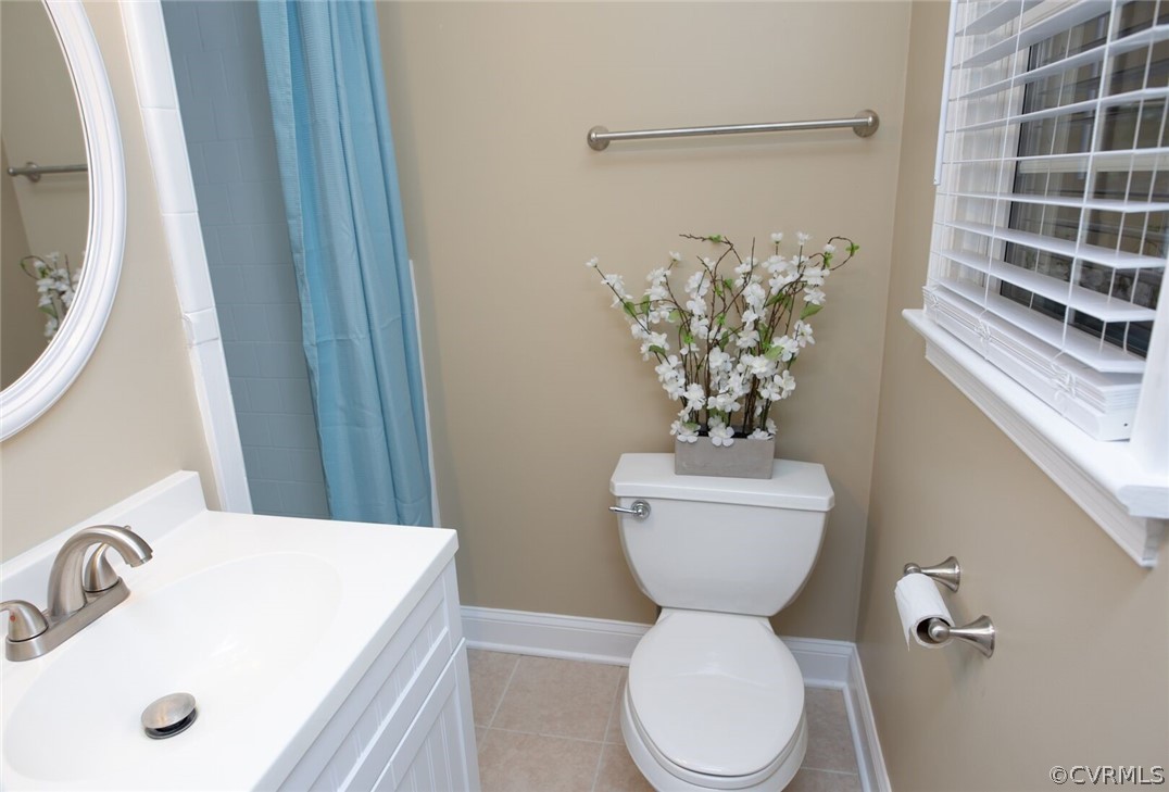 4100 Fordham Road Chesterfield, VA 23236 - Photo 25 of 32 Master bath with shower.