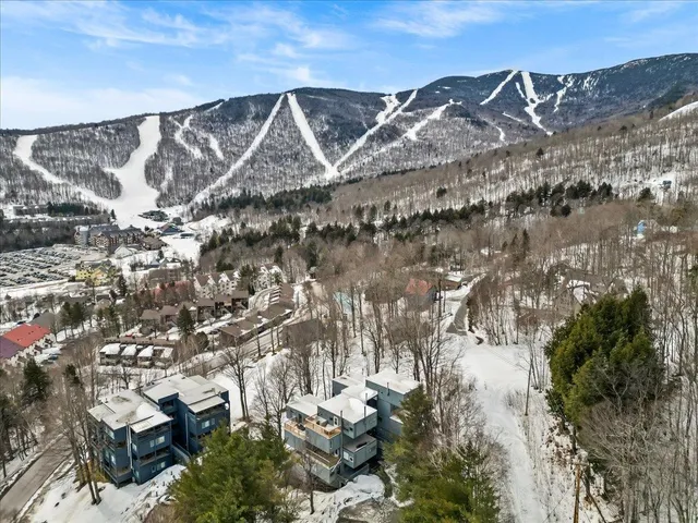 $649,000 | 355 Summit Road, Unit 6, Warren, VT 05674