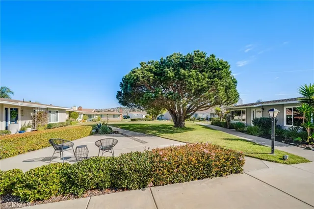 $800,000 | 229 Monte Vista, Unit 12, San Clemente, CA 92672