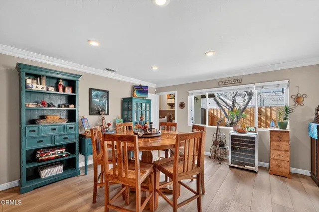 $1,010,000 | 1595 Lyndhurst Avenue, Camarillo, CA 93010