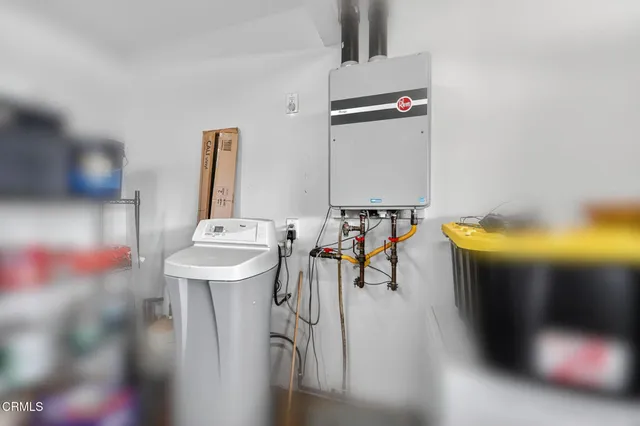 $1,010,000 | 1595 Lyndhurst Avenue, Camarillo, CA 93010