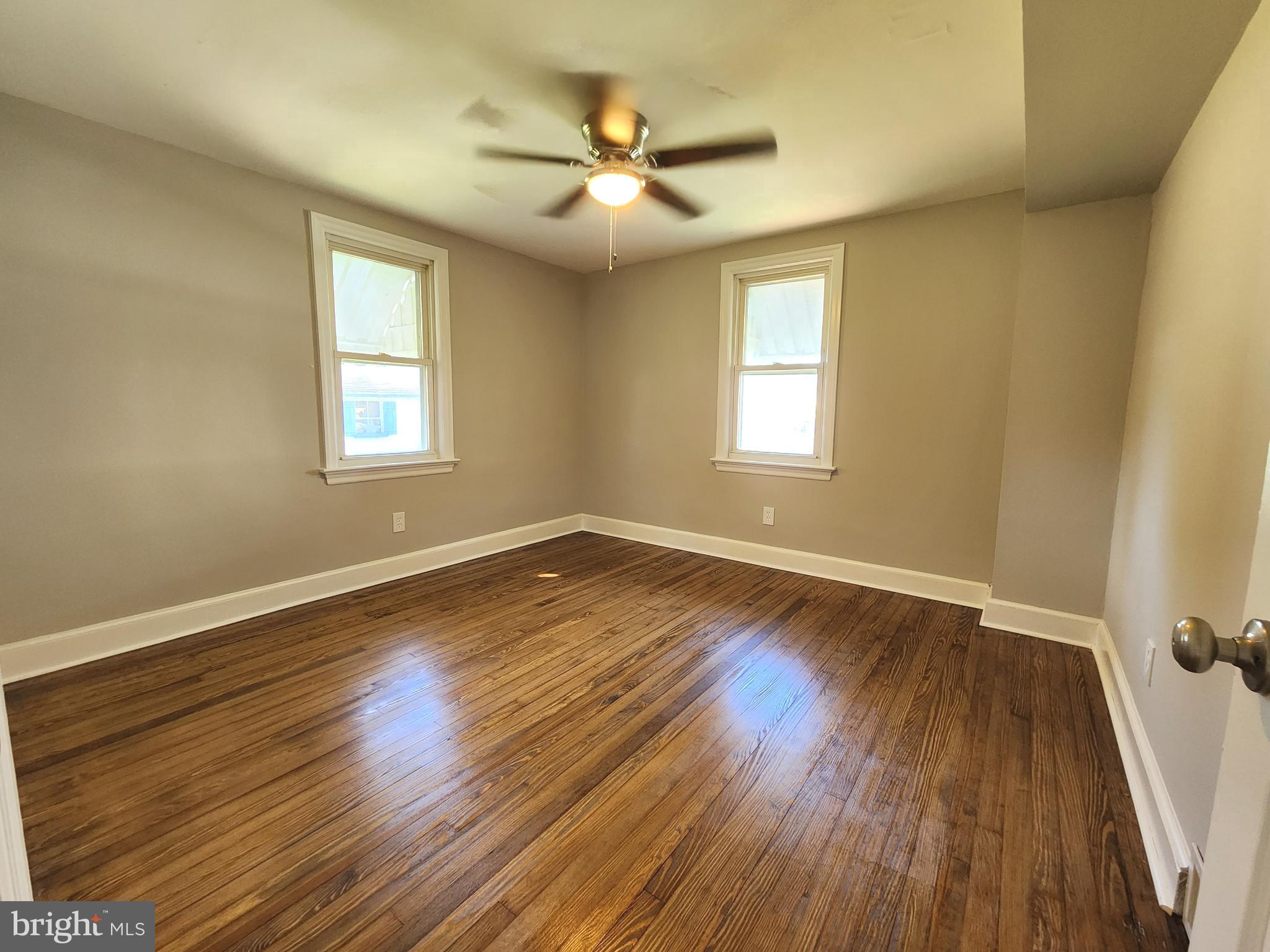 2011 Burlington Avenue Delanco, NJ 08075 - Photo 14 of 34