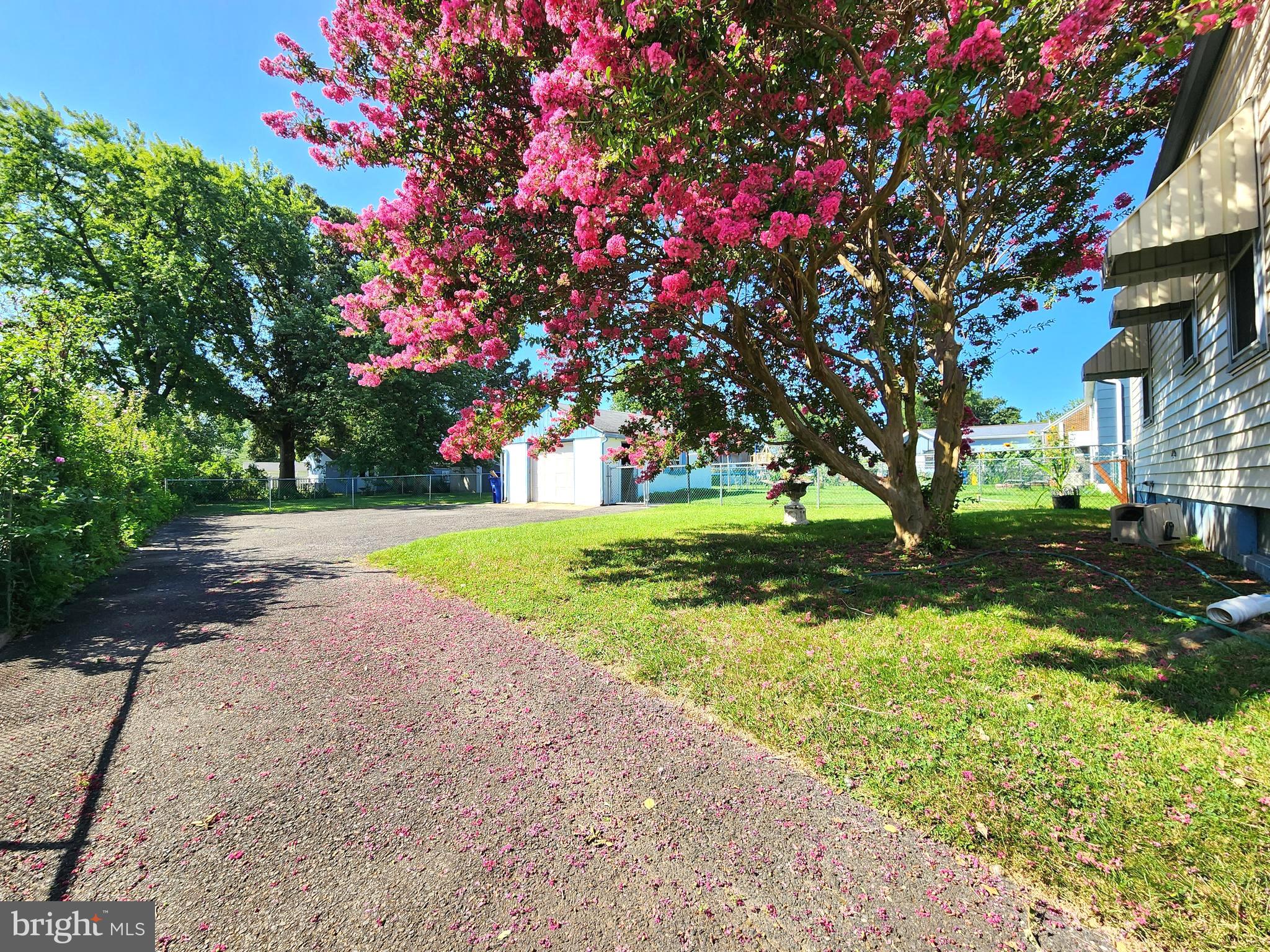 2011 Burlington Avenue Delanco, NJ 08075 - Photo 22 of 34