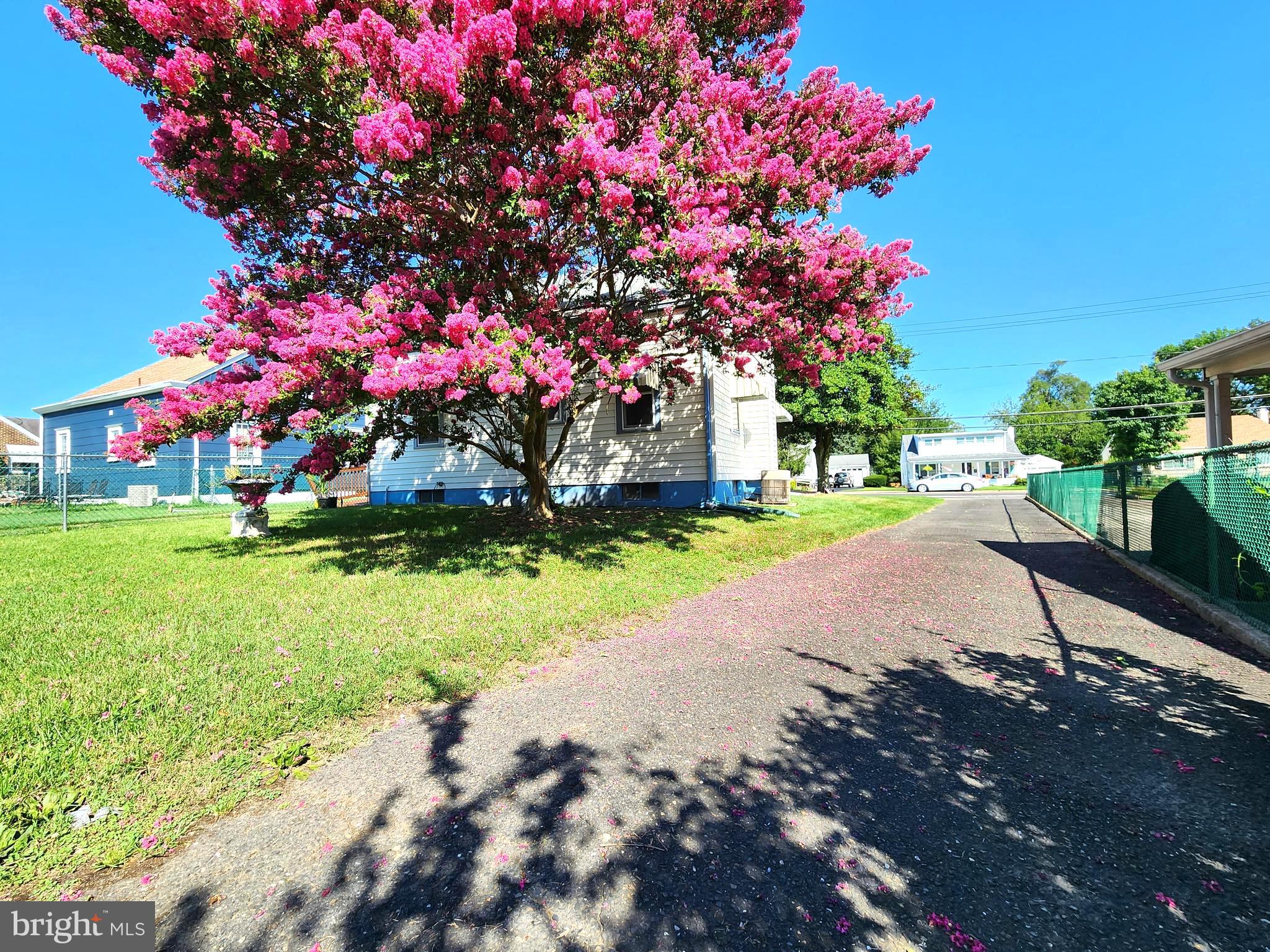 2011 Burlington Avenue Delanco, NJ 08075 - Photo 23 of 34