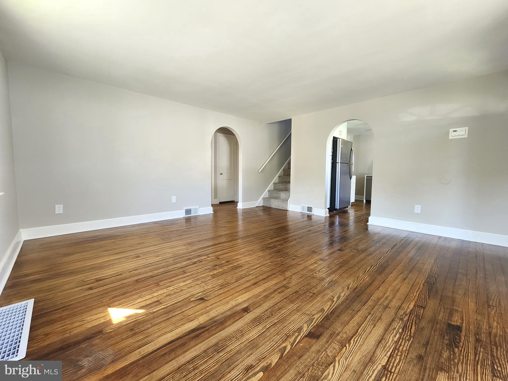 2011 Burlington Avenue Delanco, NJ 08075 - Photo 8 of 34