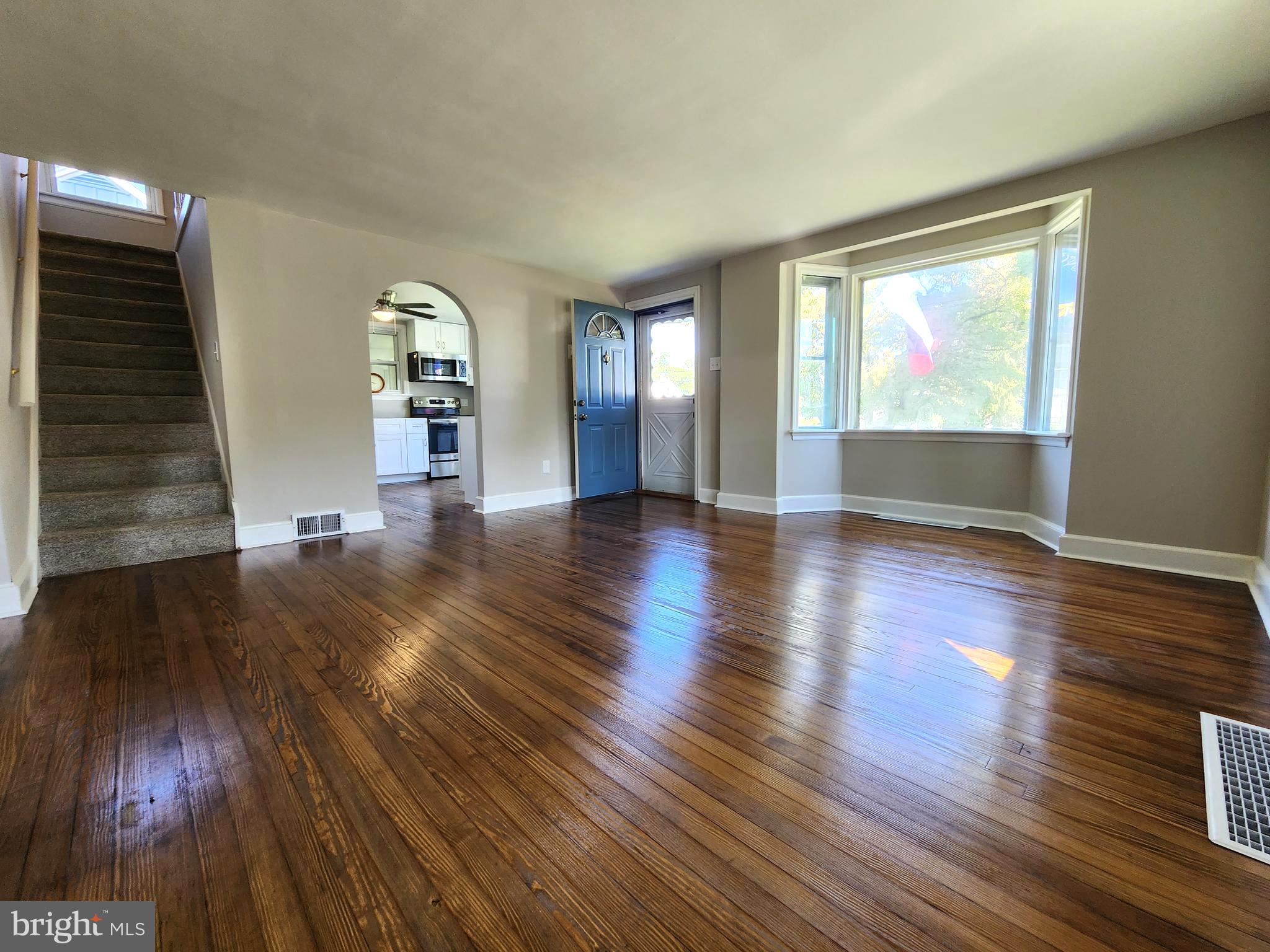 2011 Burlington Avenue Delanco, NJ 08075 - Photo 10 of 34