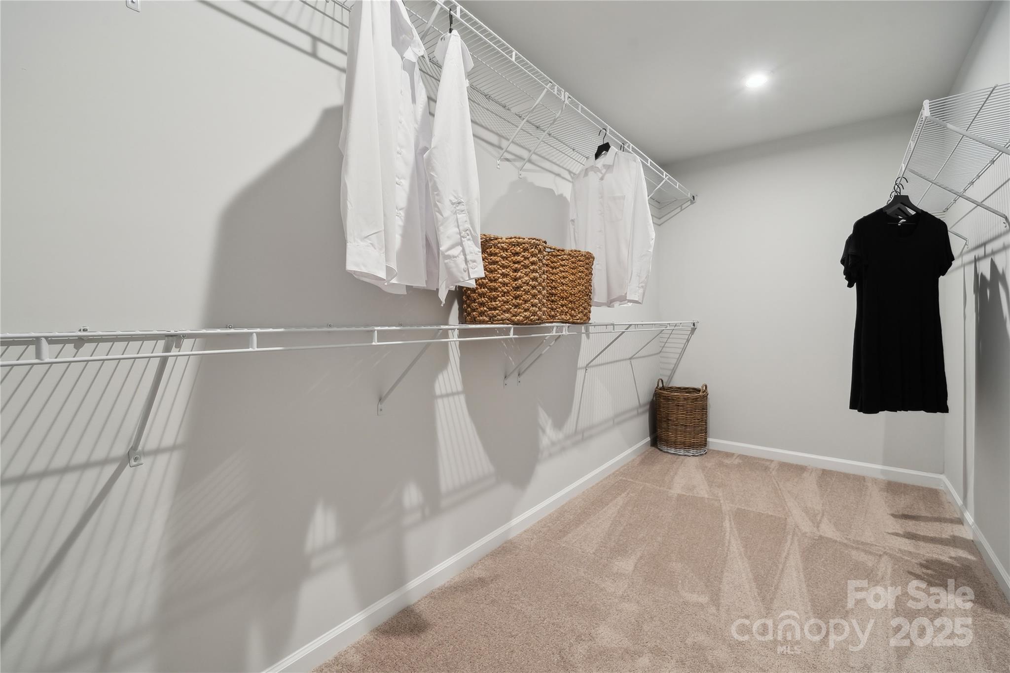 403 Alameda Way Matthews, NC 28104 - Photo 7 of 39