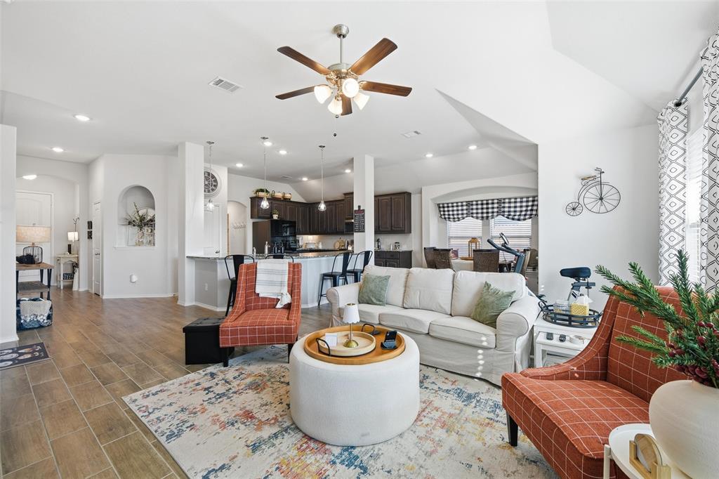 725 Sandy Chip Trail Fort Worth, TX 76108 - Photo 17 of 30 a living room with furniture and kitchen view