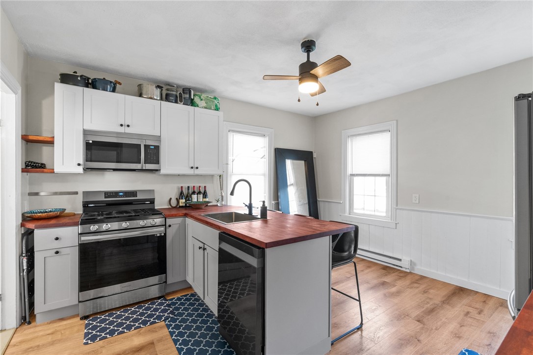 107 Spring Street Pawtucket, RI 02860 - Photo 6 of 41