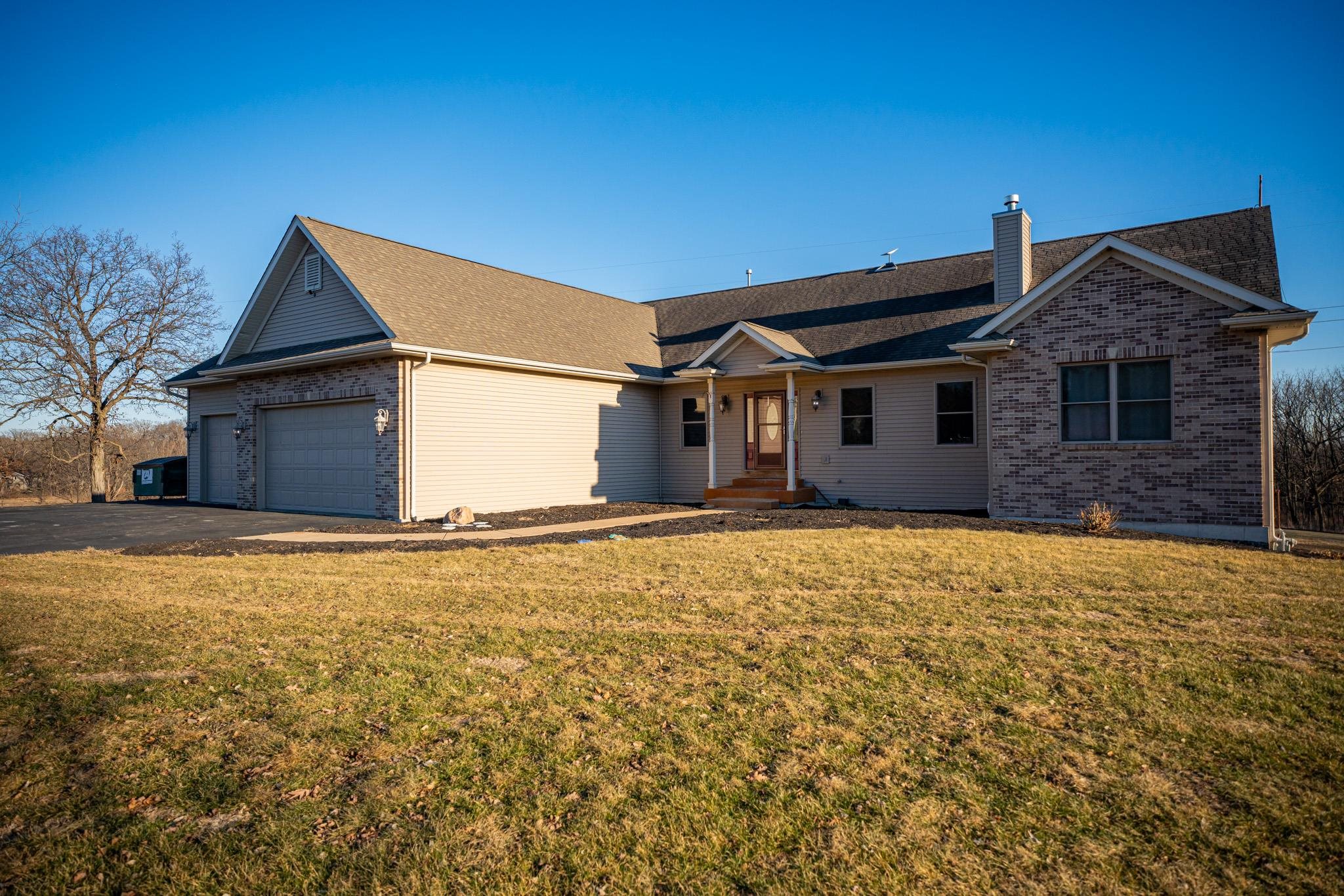 7753 North Crestview Road Stillman Valley, IL 61084 - Photo 8 of 93