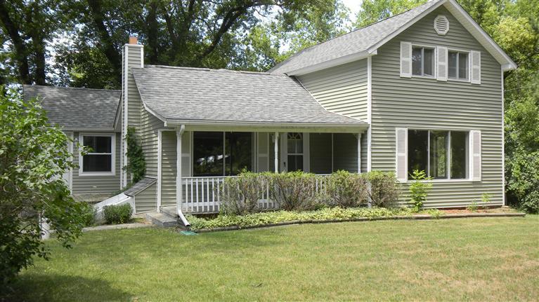 11908 S Road Farwell, MI 48622 - Photo 1 of 17 Primary Photo